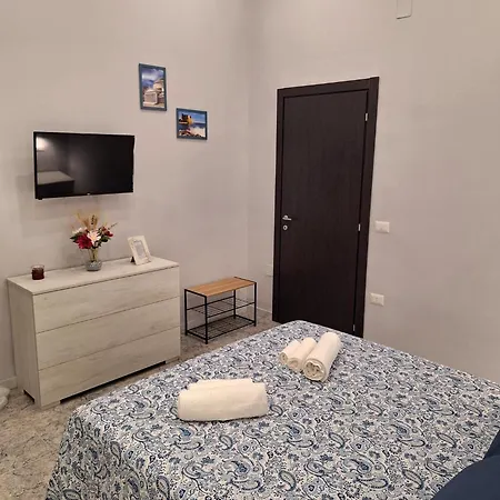 La Rosa Di Neapel